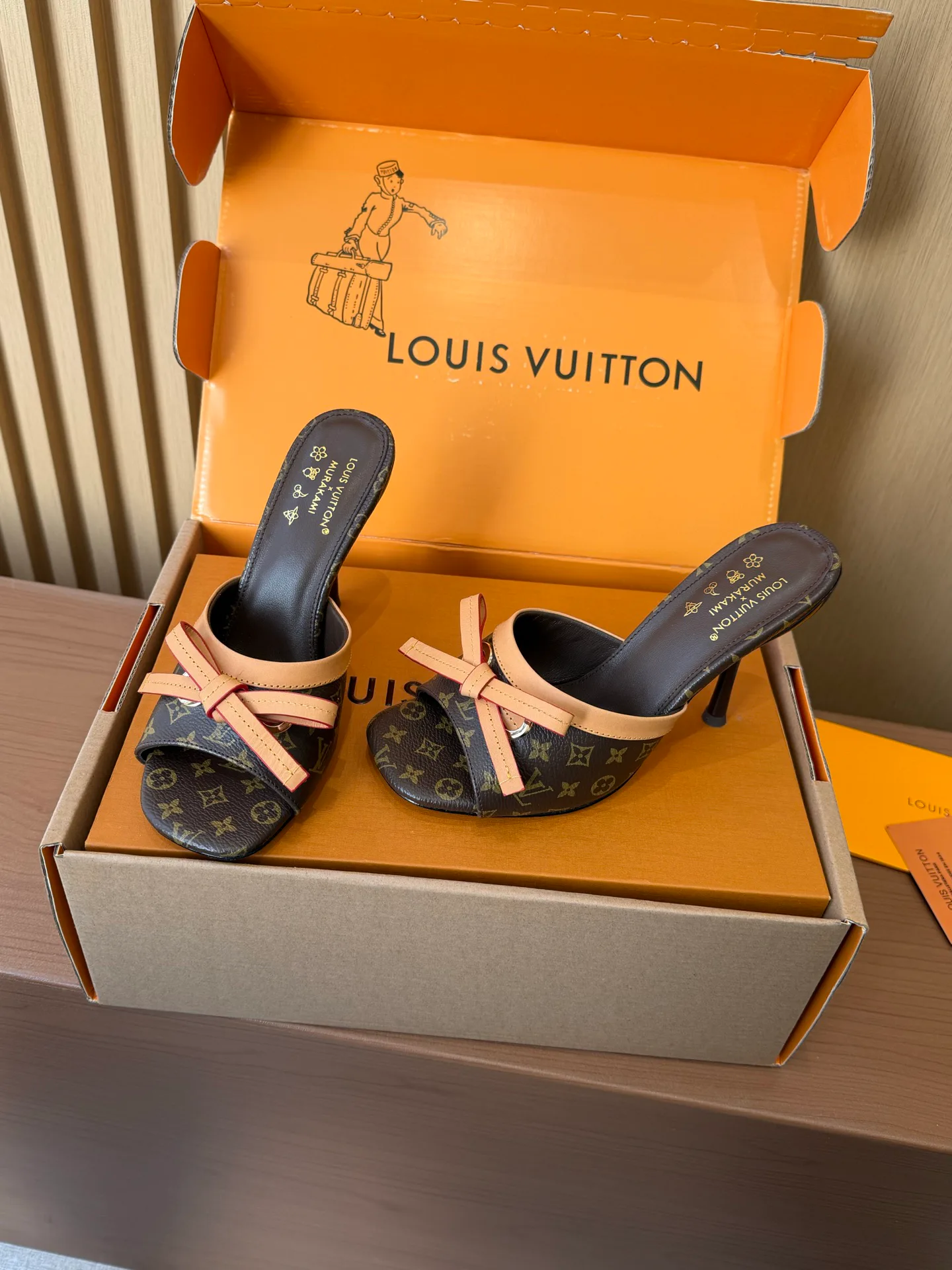 Босоножки Женские Louis Vuitton 5241797