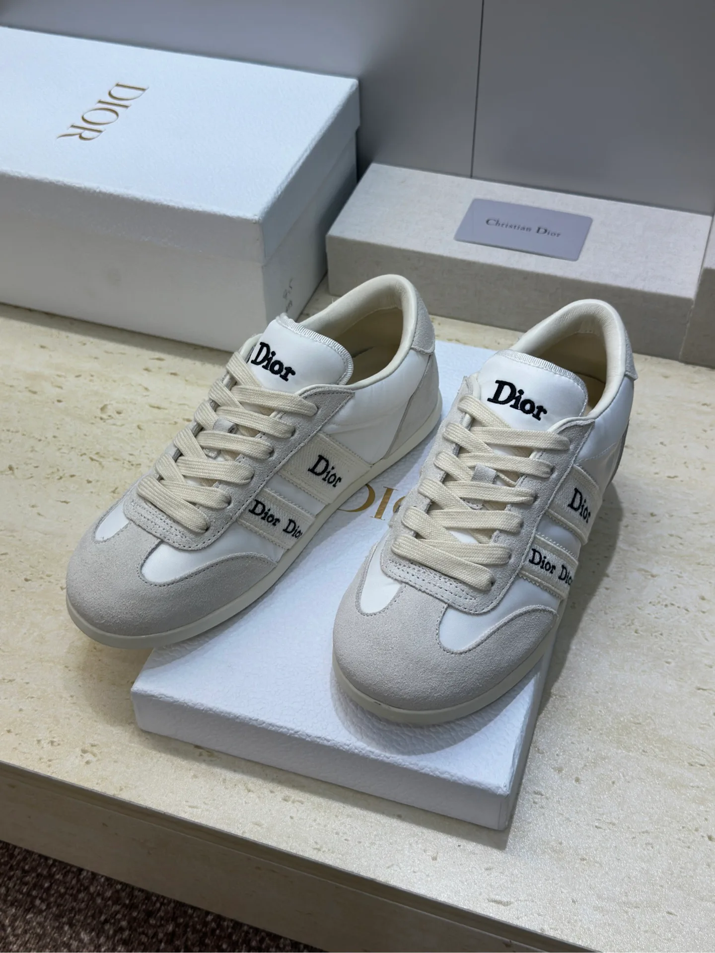 Кроссовки Женские Christian Dior 17612352