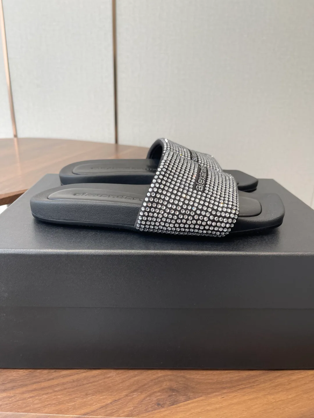 Шлепанцы Женские Alexander Wang 11645217