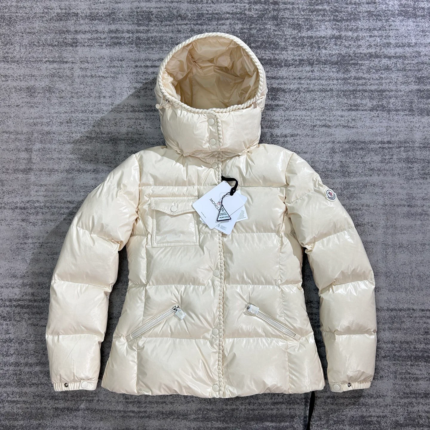 Куртки И Пуховики Женские Moncler 18134536