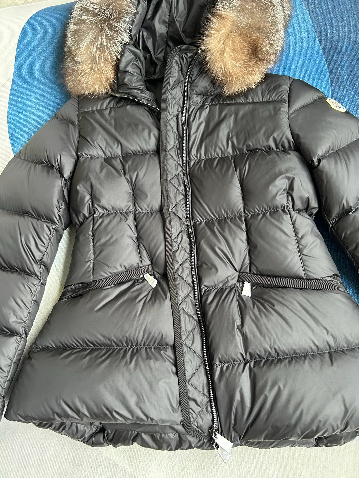 Куртки И Пуховики Женские Moncler 19462679