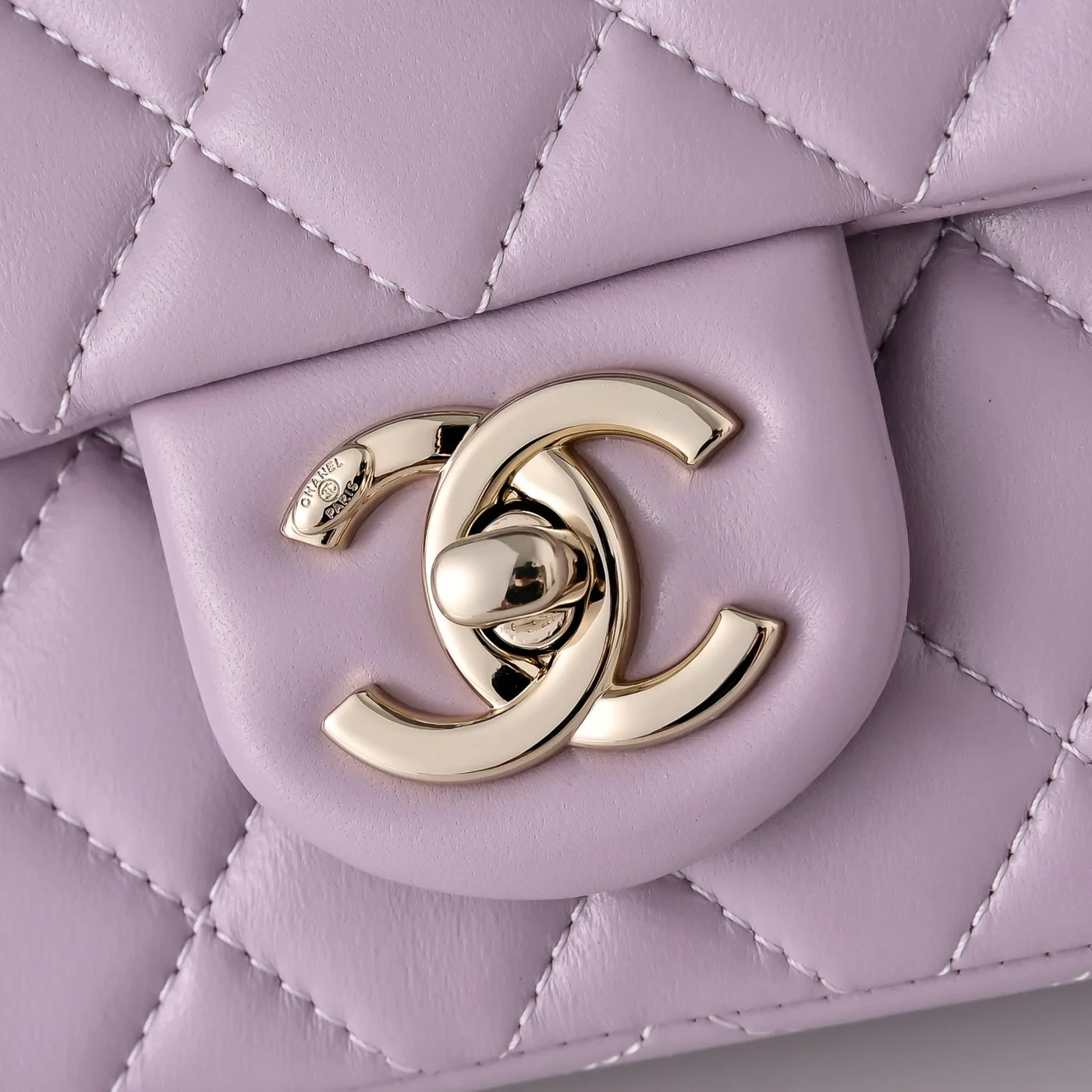 Классические Сумки Женские Chanel 17802235