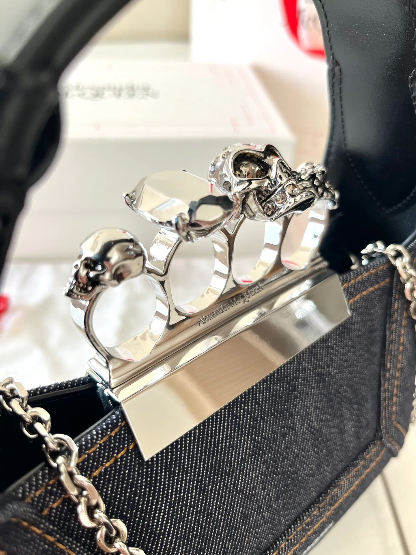 Сумки На Ремне Женские Alexander Mcqueen 11472492