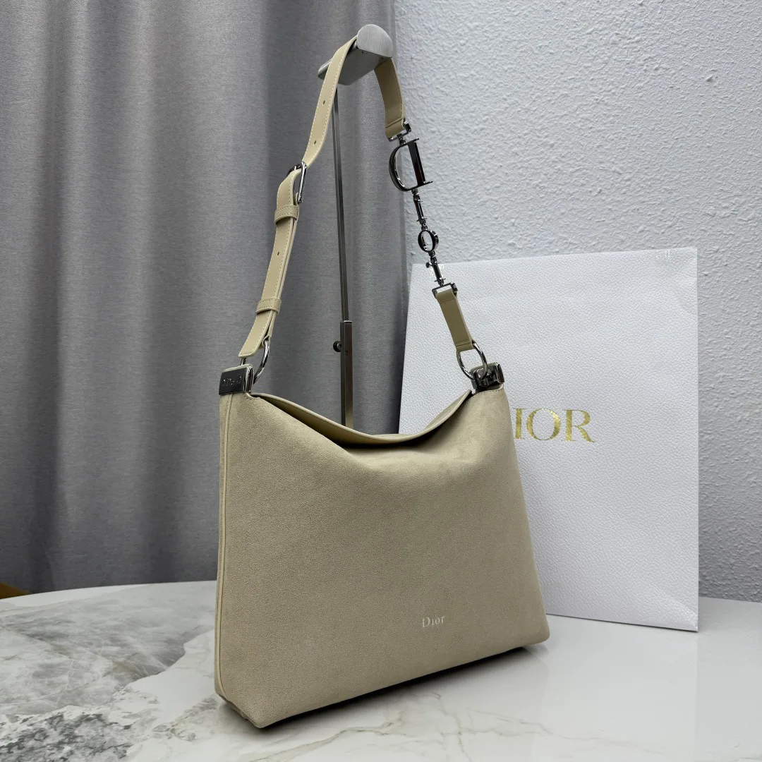 Классические Сумки Женские Christian Dior 11905750