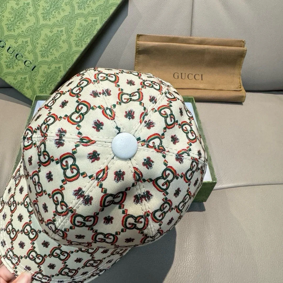 Головные Уборы Gucci 11529692