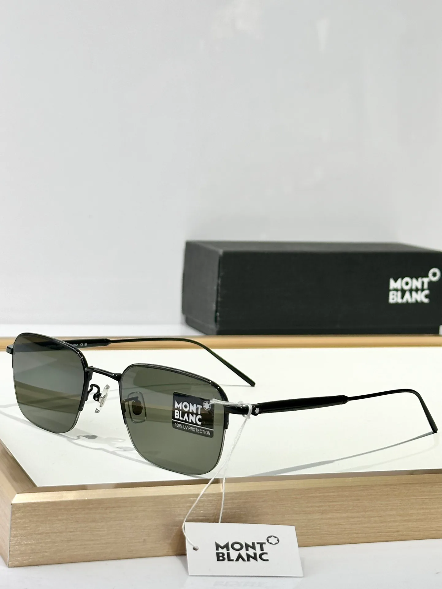 Очки Montblanc 27853