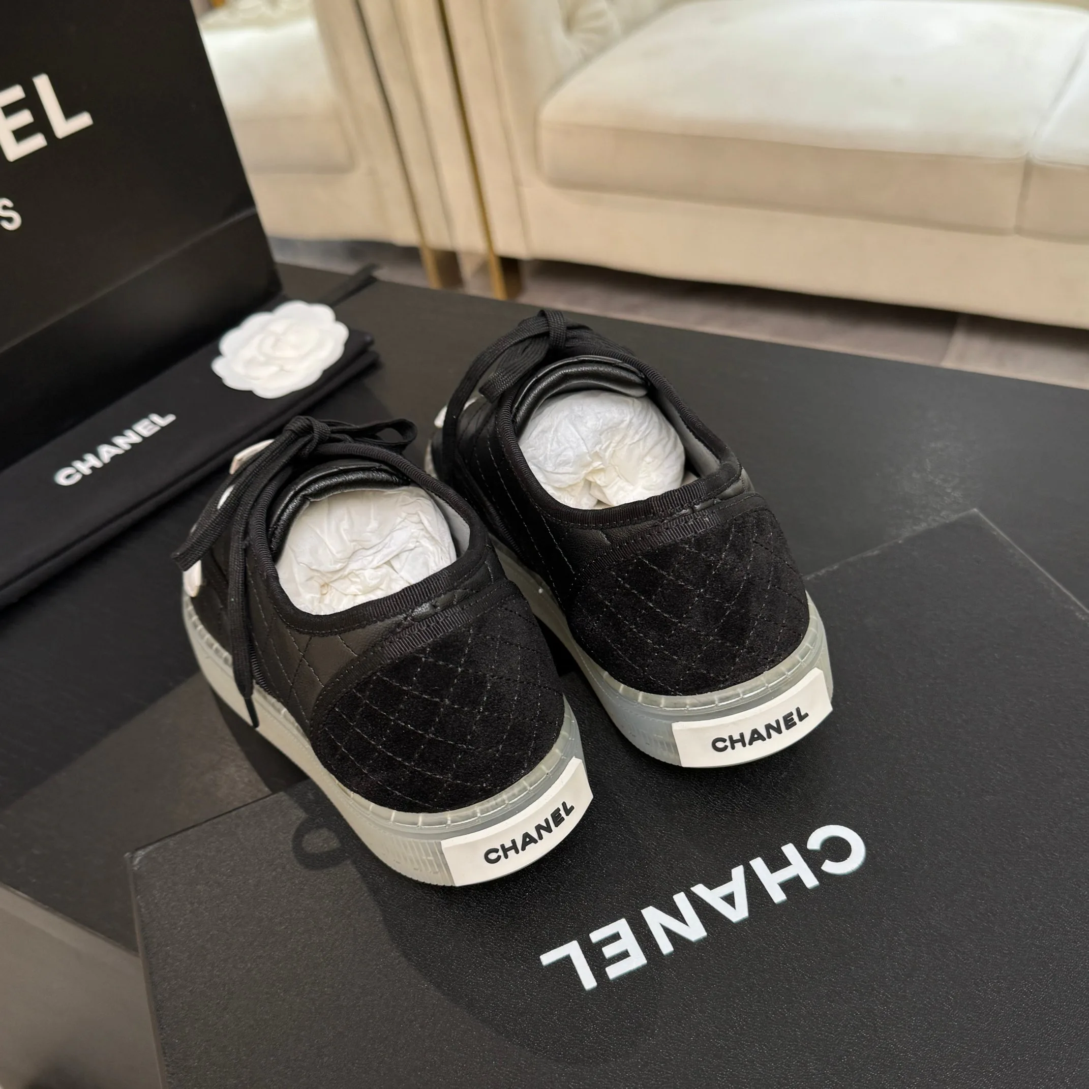 Кроссовки Женские Chanel 18738197