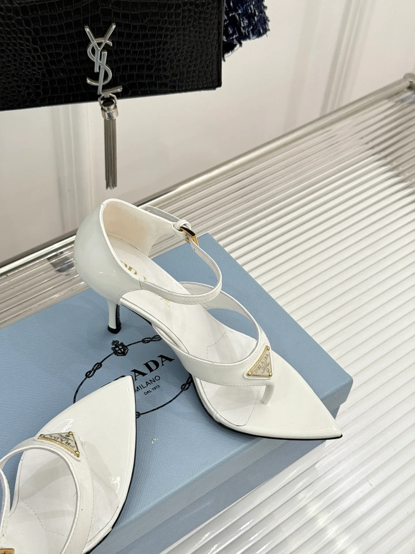 Босоножки Женские Prada 11574056