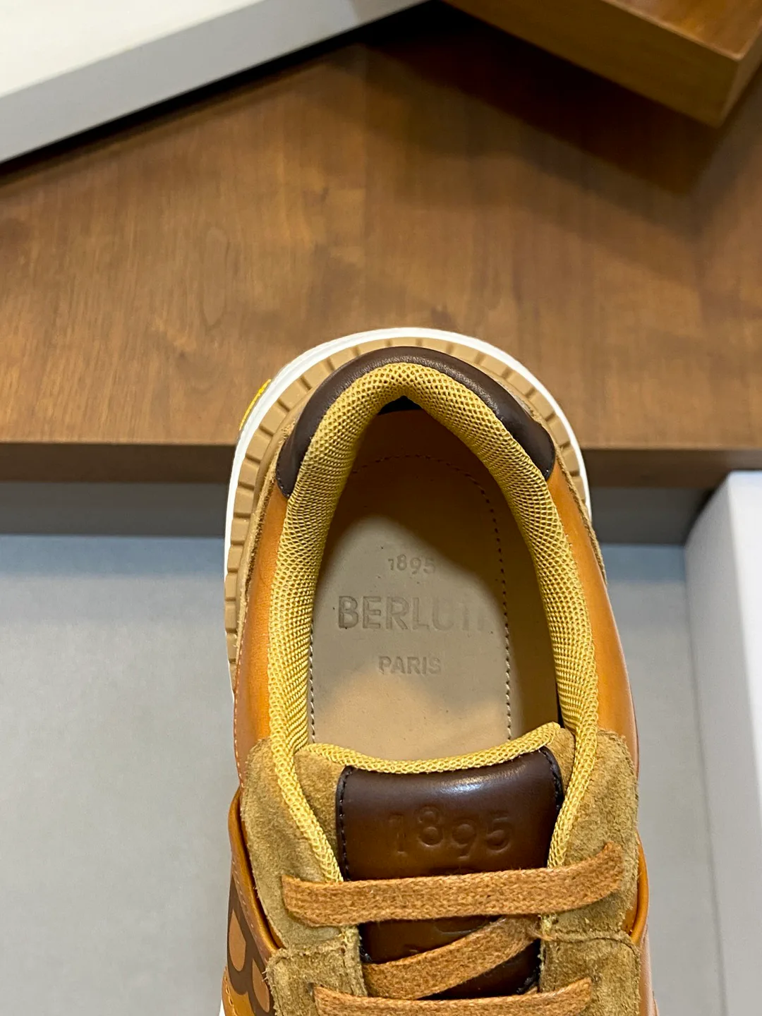 Кроссовки Мужские Berluti 18697786