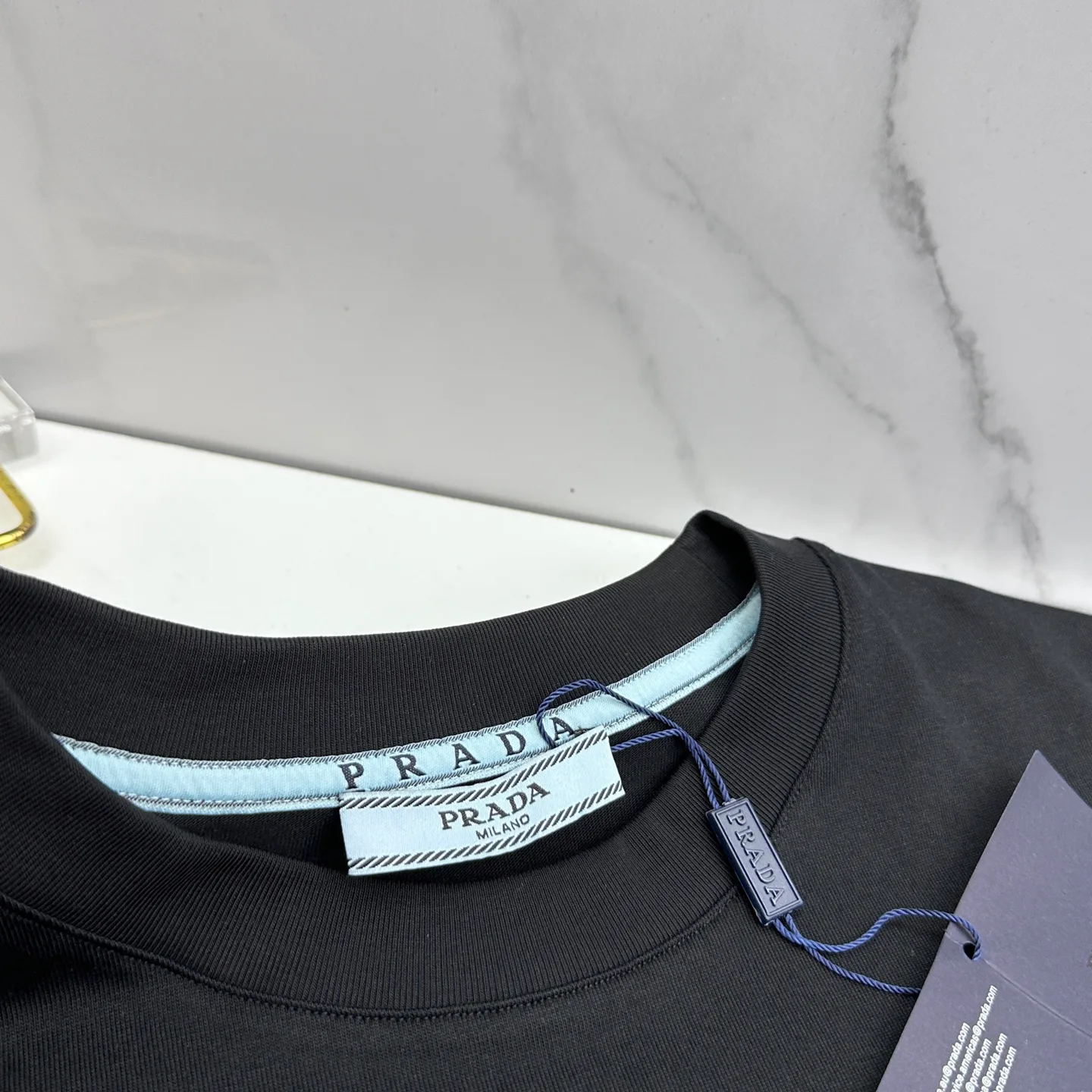 Футболки Женские Prada 1635383