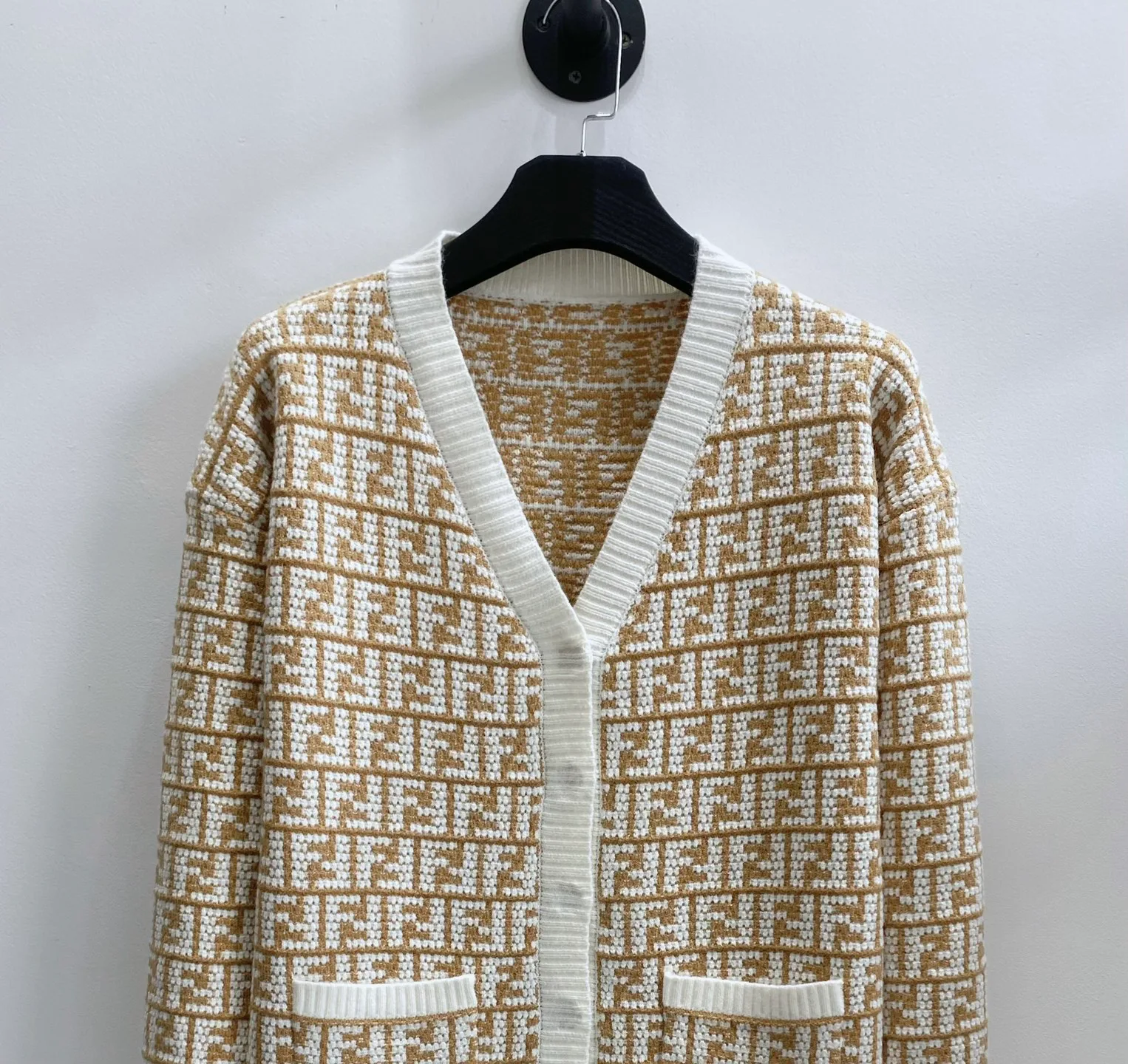 Джемперы И Свитеры Женские Fendi 19212965