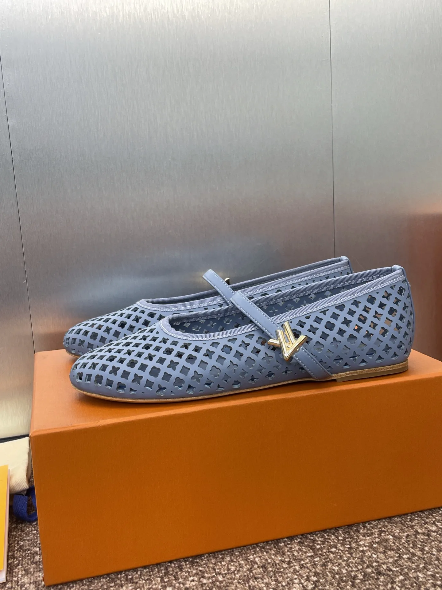 Туфли Женские Louis Vuitton 13346516