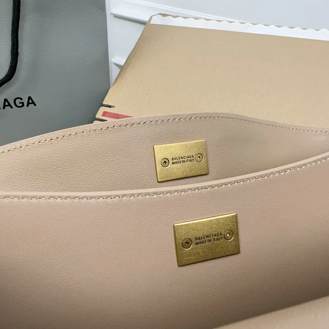 Классические Сумки Женские Balenciaga 11872233