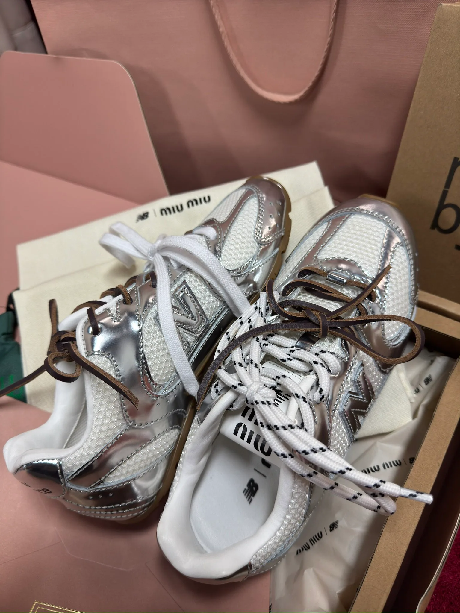 Кроссовки Женские Miu Miu 13648