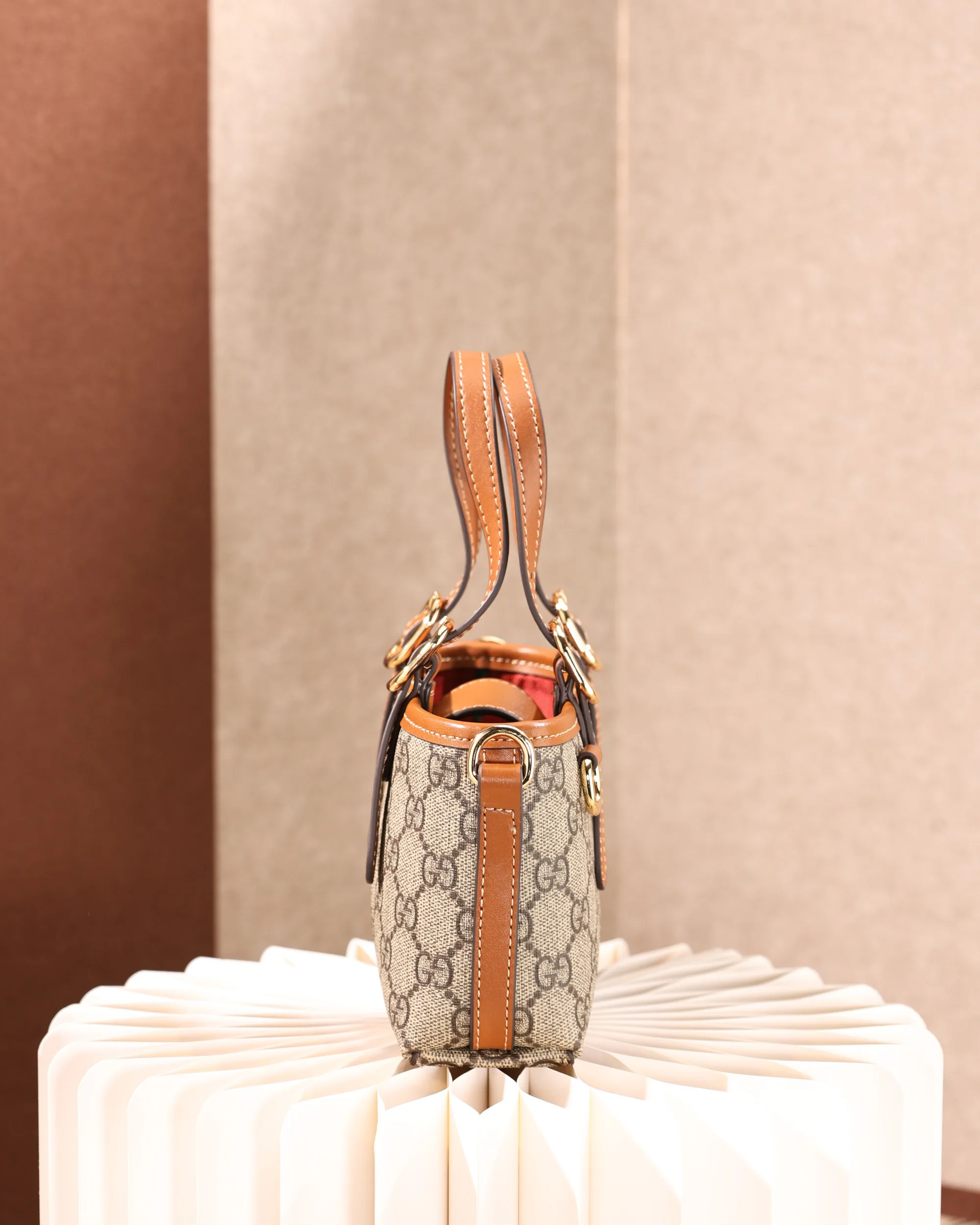 Классические Сумки Женские Gucci 1270580