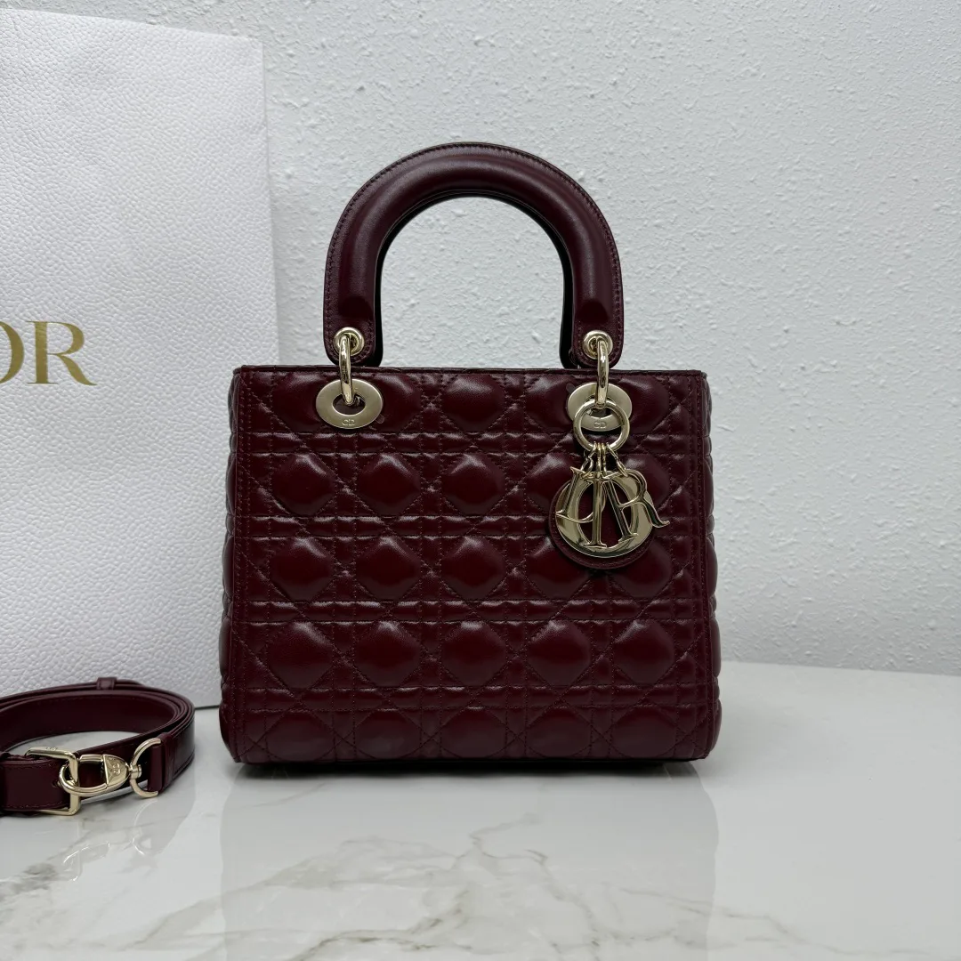 Классические Сумки Женские Christian Dior 18116423