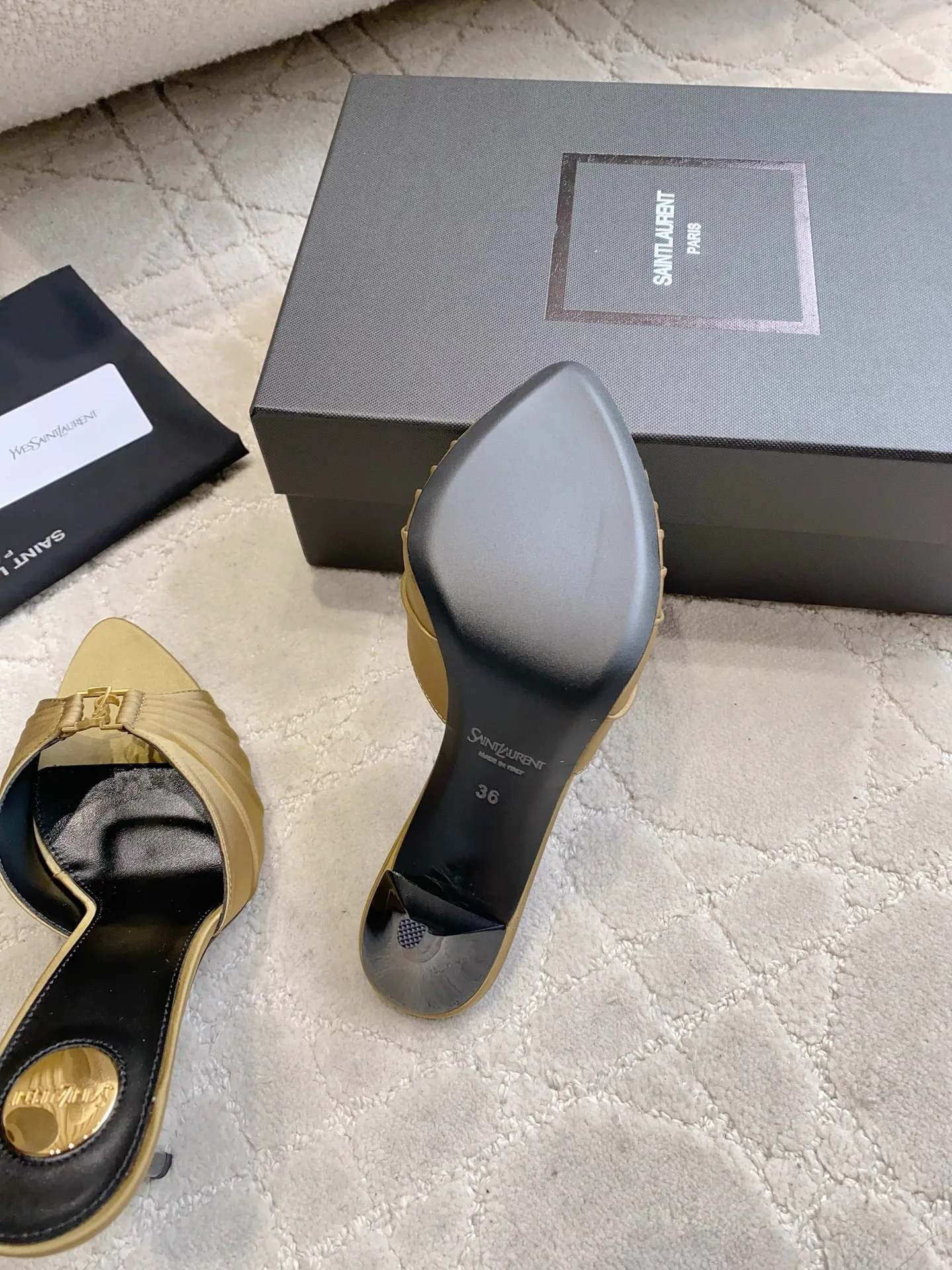 Босоножки Женские Saint Laurent 13332008