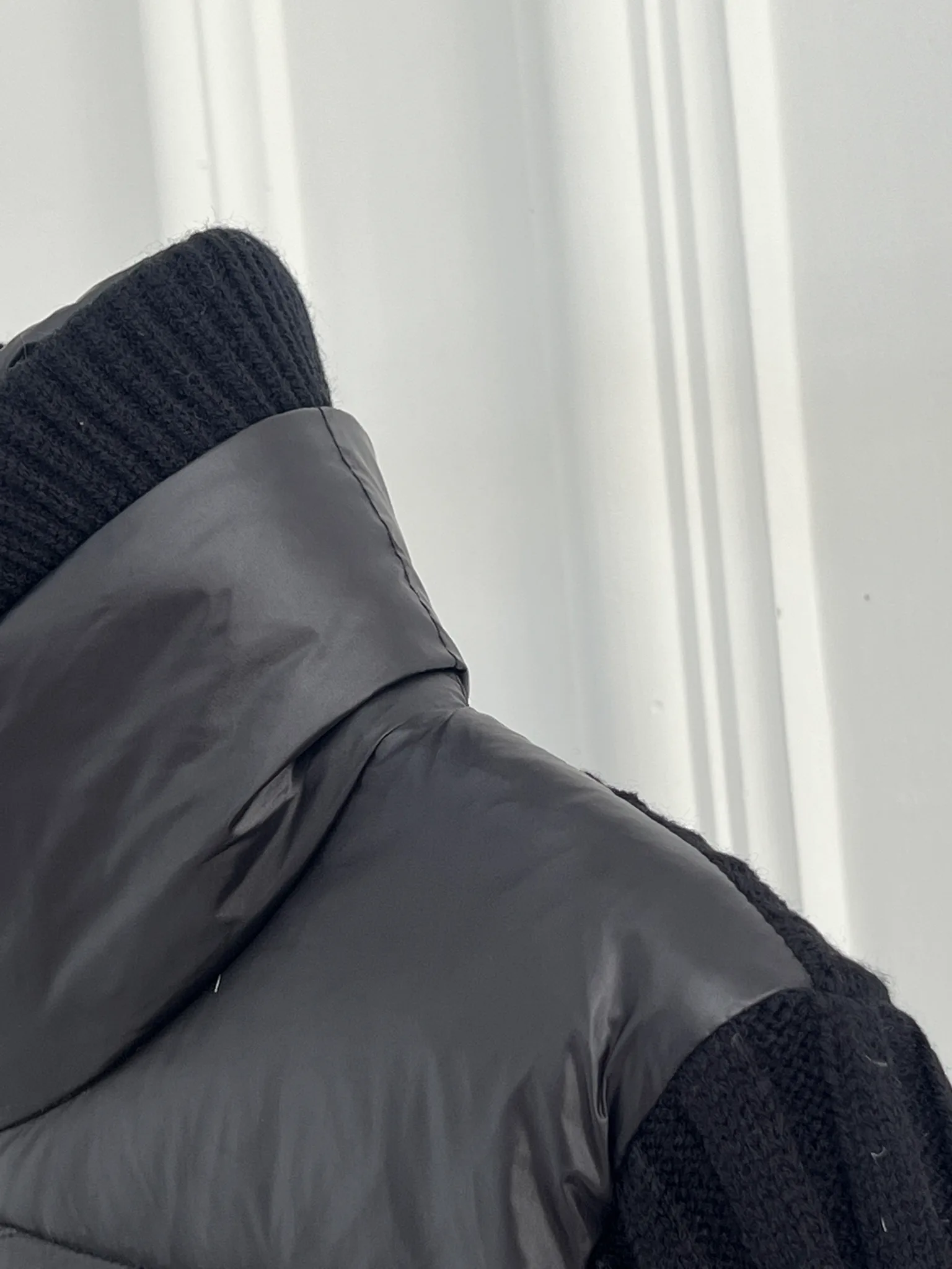 Куртки И Пуховики Женские Moncler 18416277