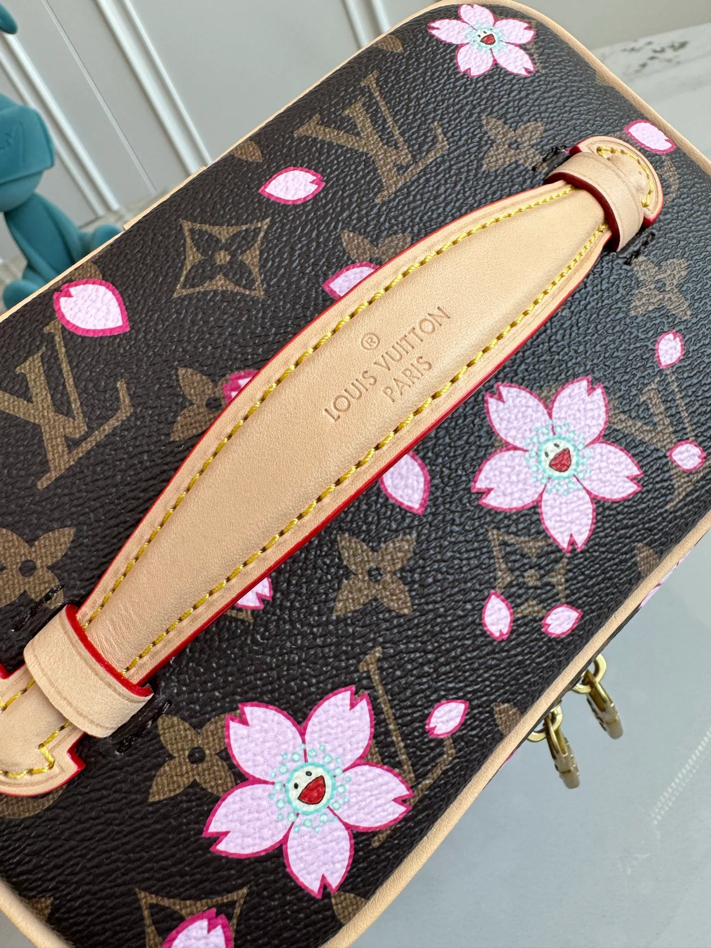 Классические Сумки Женские Louis Vuitton 7652054