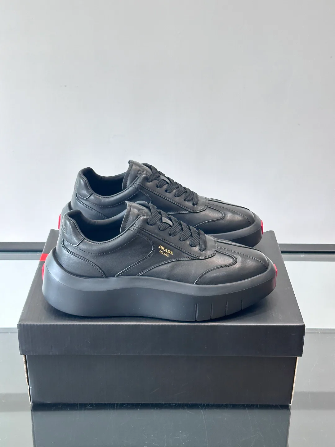 Кроссовки Мужские Prada 10822671