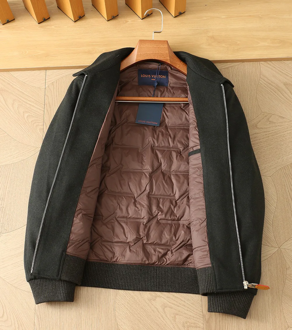 Куртки И Пуховики Мужские Louis Vuitton 17922609