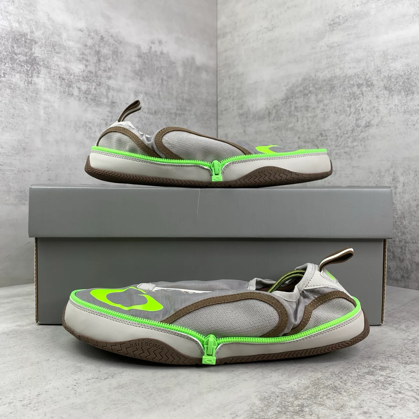 Кроссовки Мужские Balenciaga 18039594
