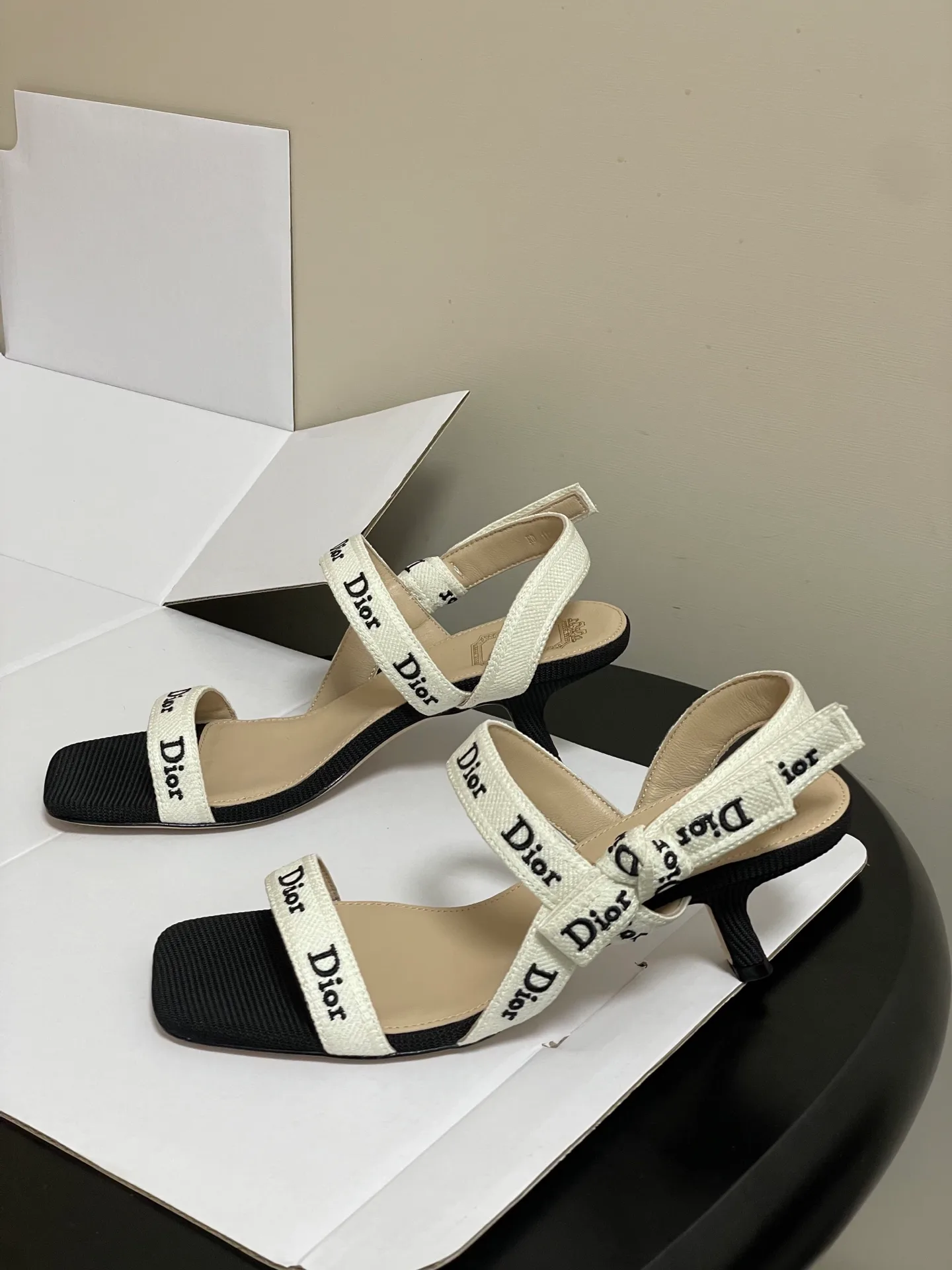 Босоножки Женские Christian Dior 13226174