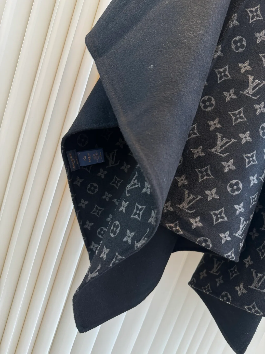 Пальто Женские Louis Vuitton 18980922