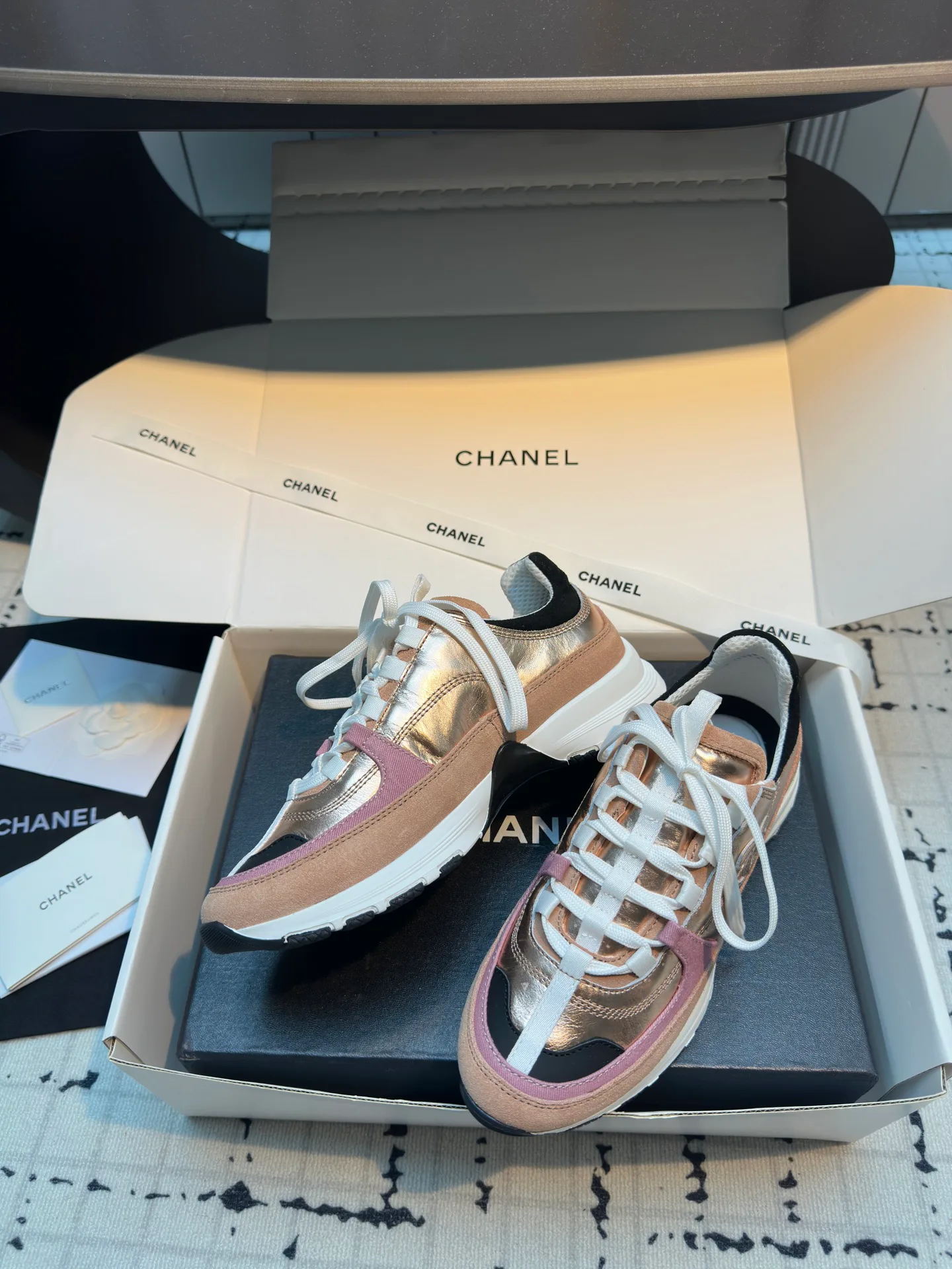 Кроссовки Женские Chanel 10468493