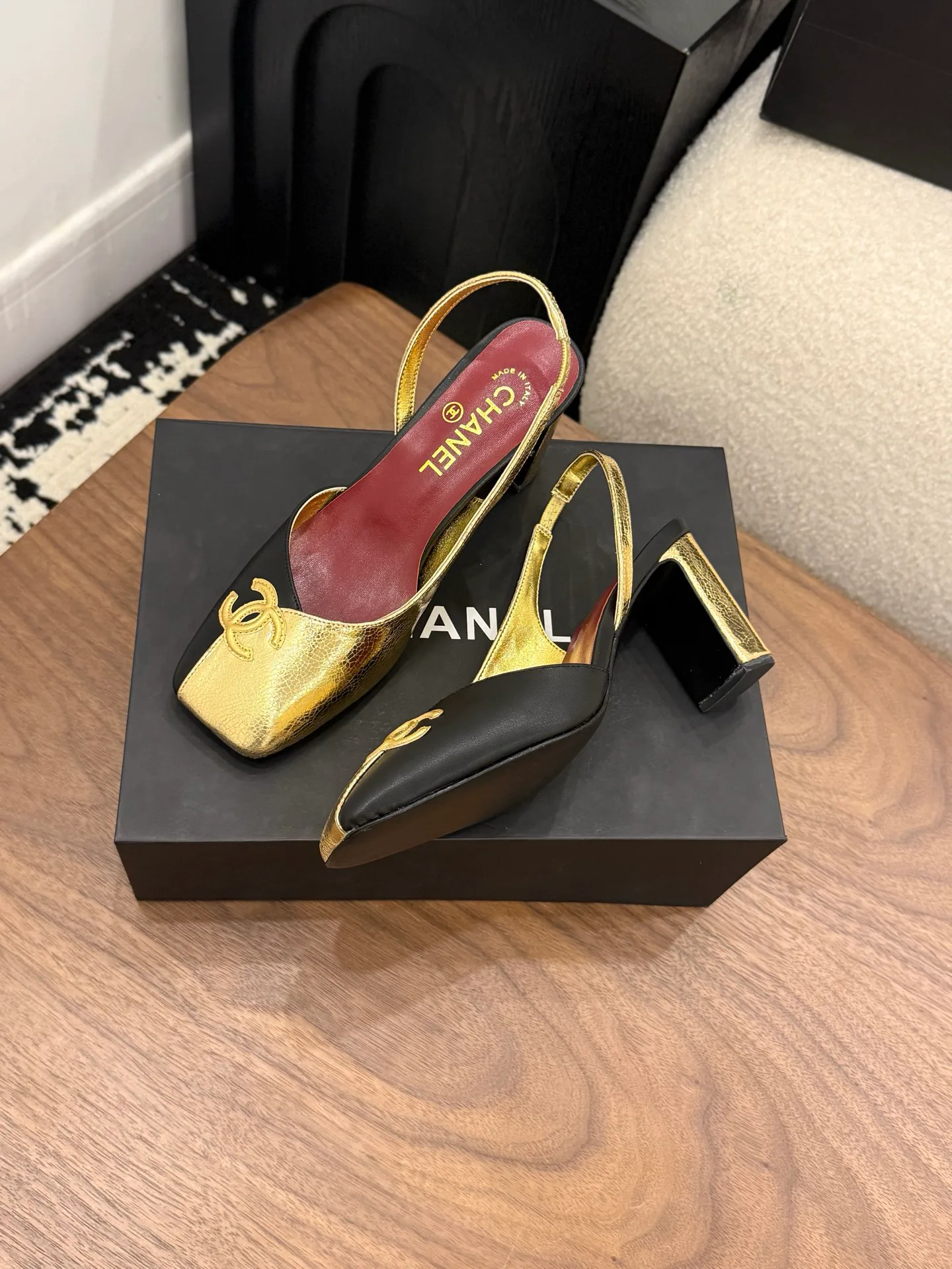 Туфли Женские Chanel 11689227