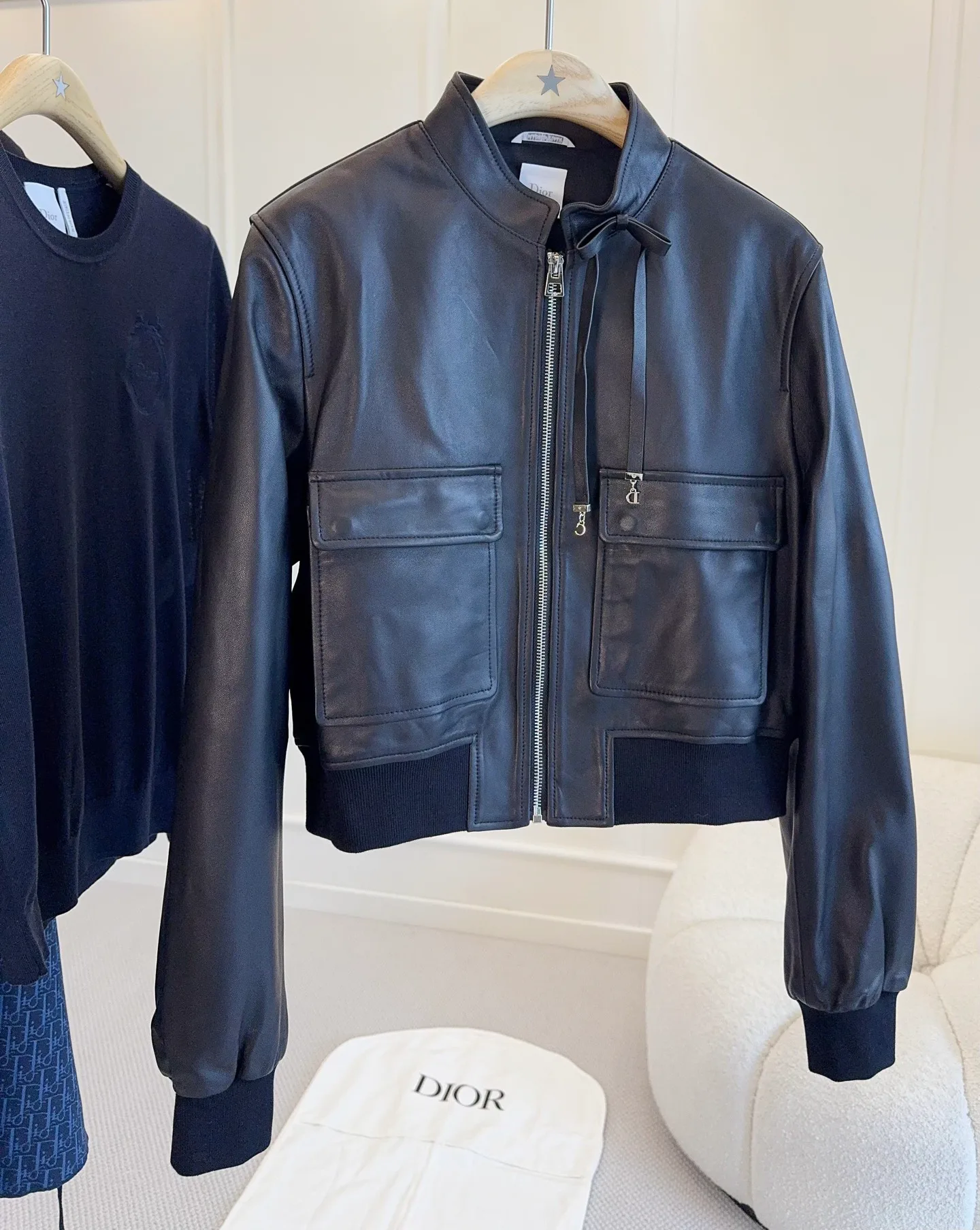 Кожаные Куртки И Дублёнки Женские Christian Dior 12638426