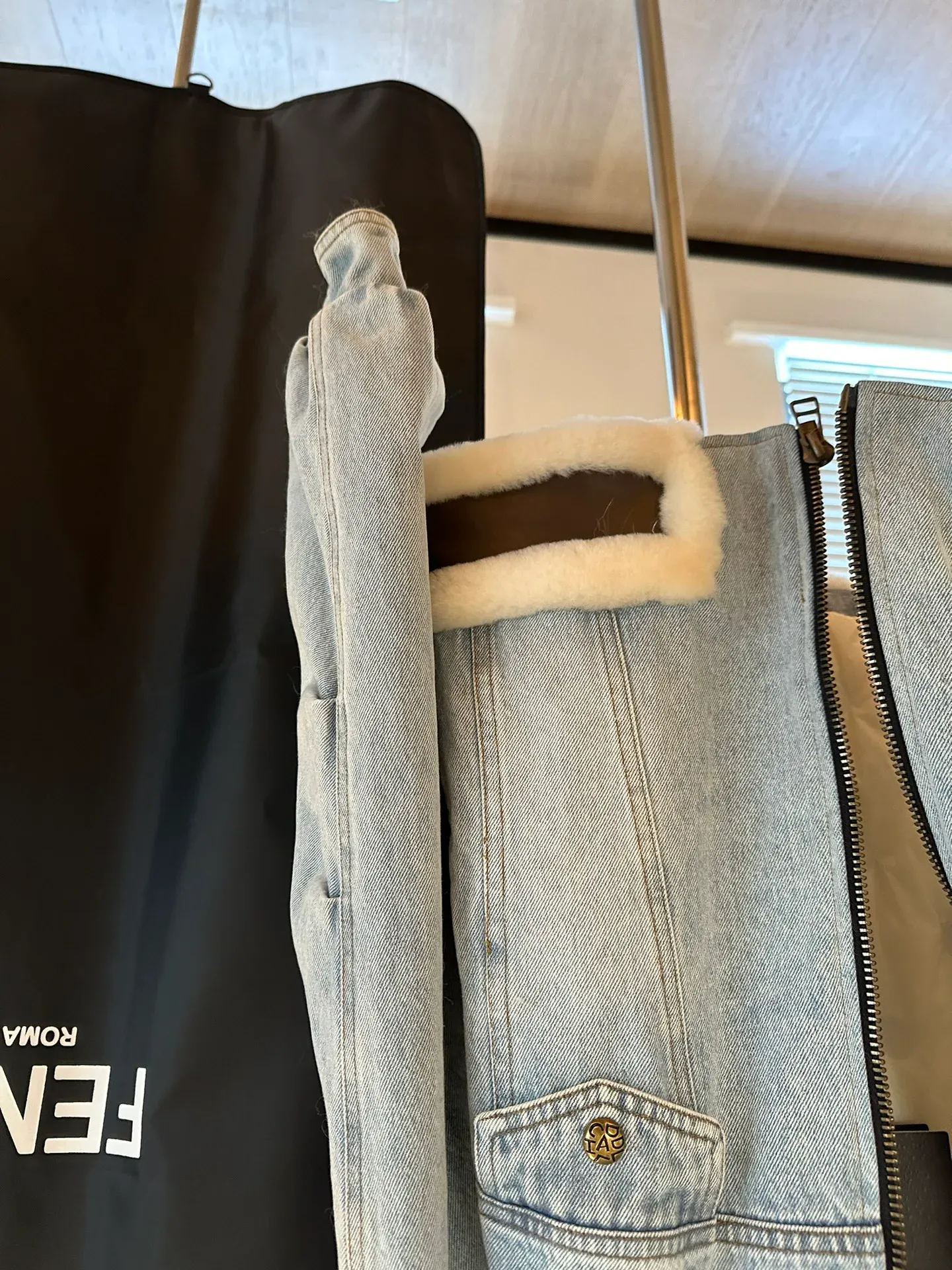 Шубы Женские Fendi 5051184