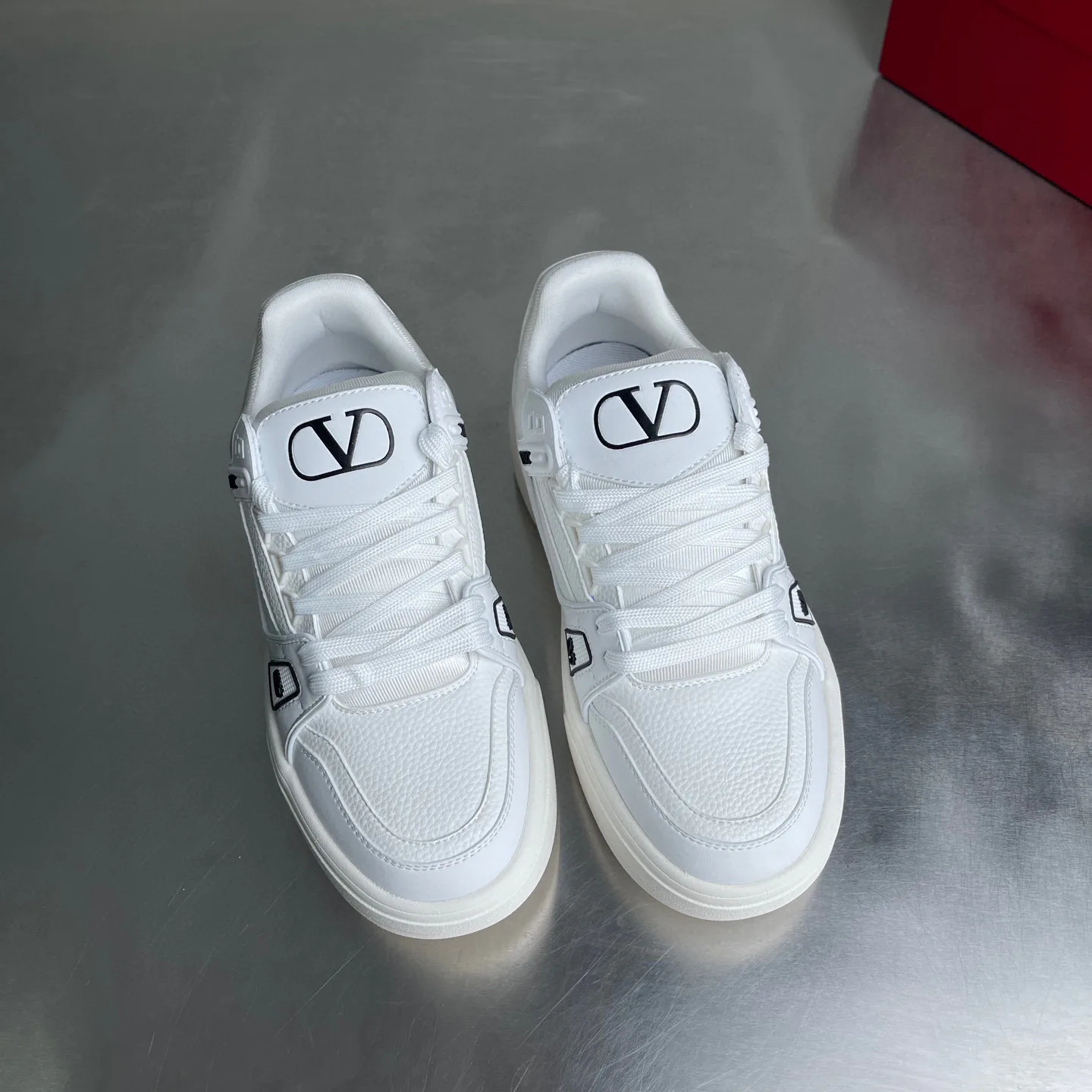 Кроссовки Женские Valentino 2733304