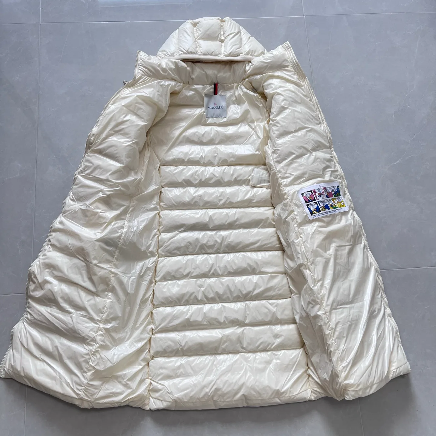 Куртки И Пуховики Женские Moncler 3834634