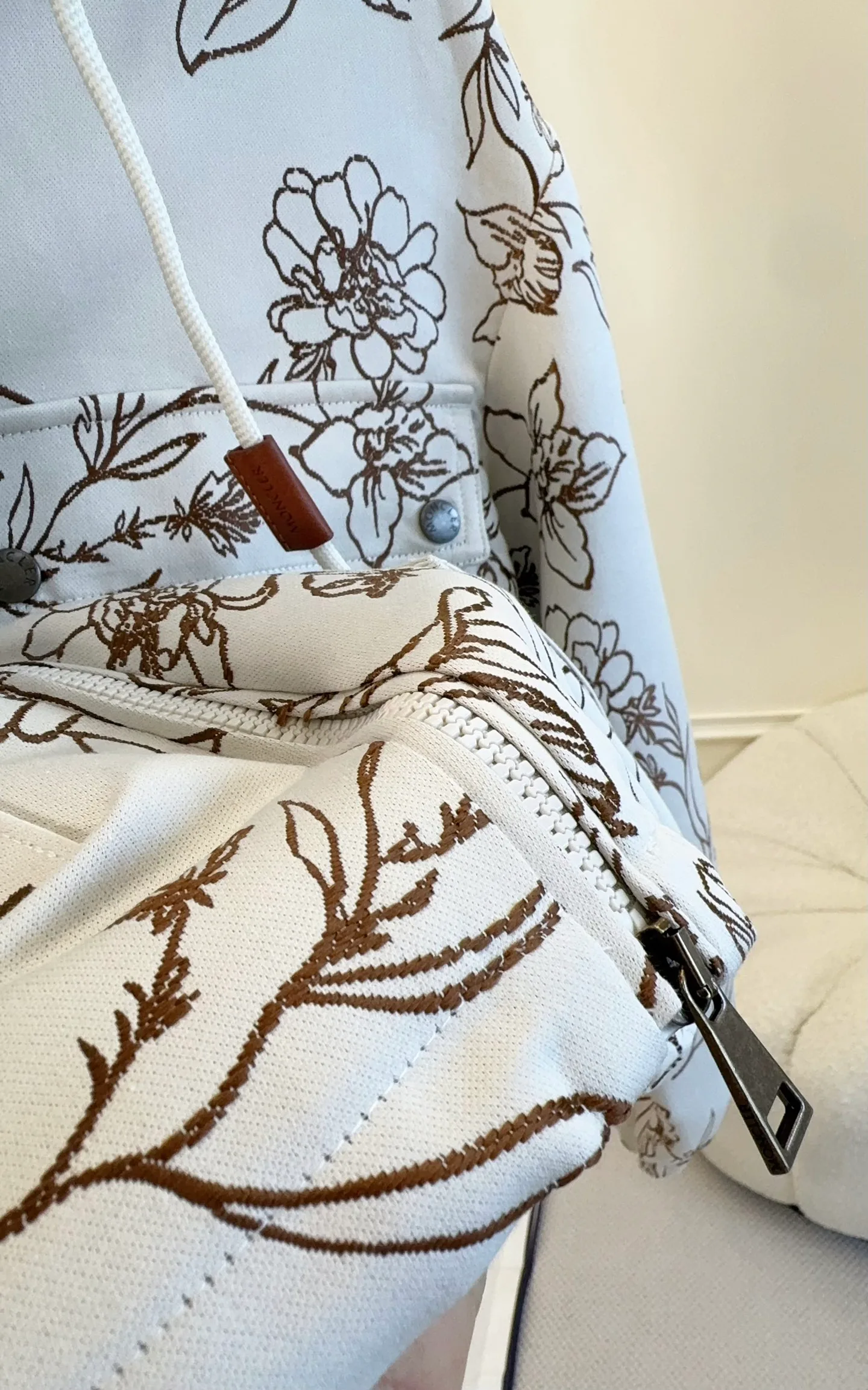 Куртки И Пуховики Женские Moncler 17960280