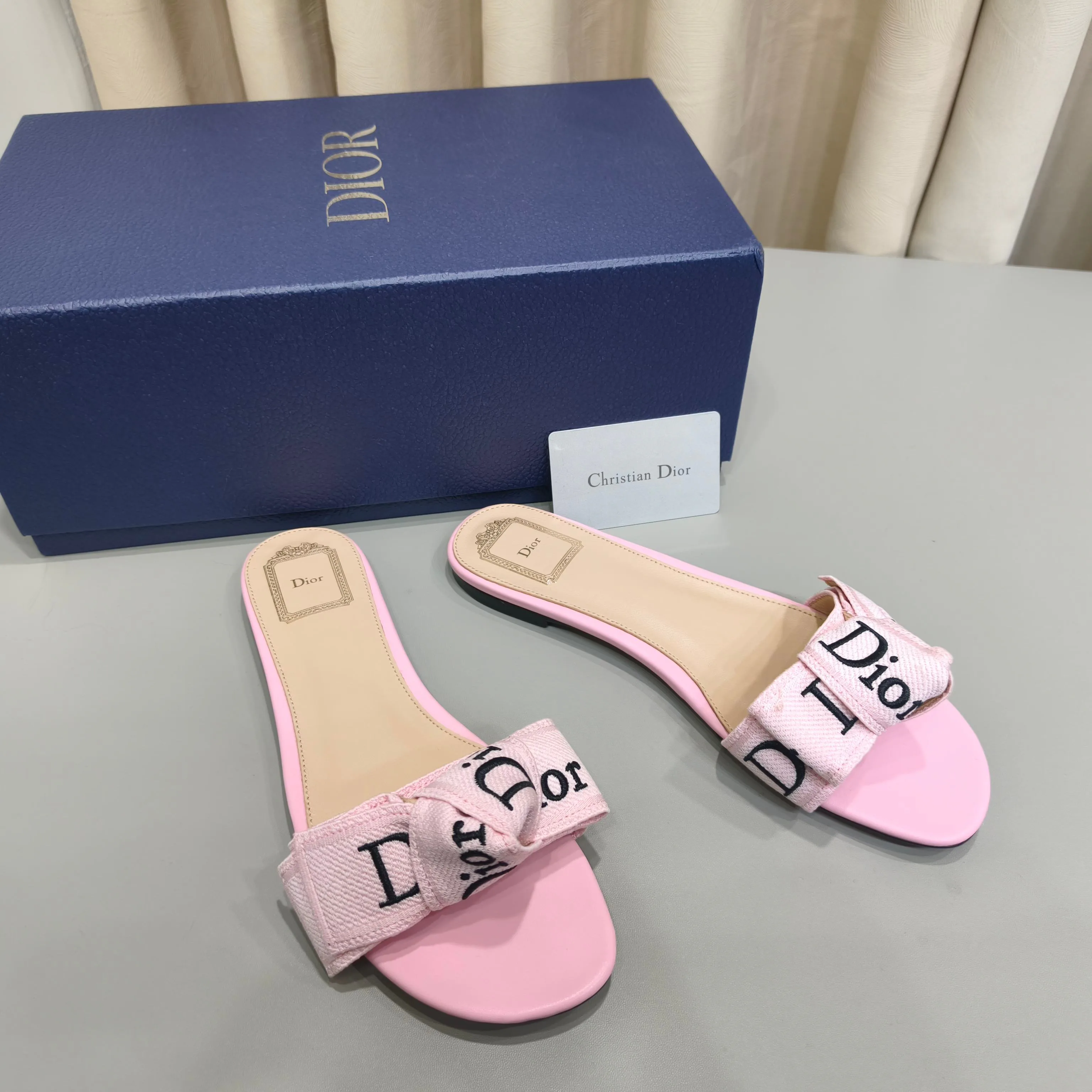 Босоножки Женские Christian Dior 17988704