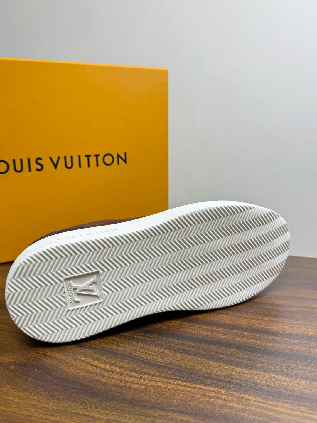 Кроссовки Мужские Louis Vuitton 20143414
