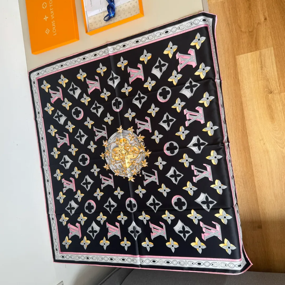 Шарфы Louis Vuitton 61988