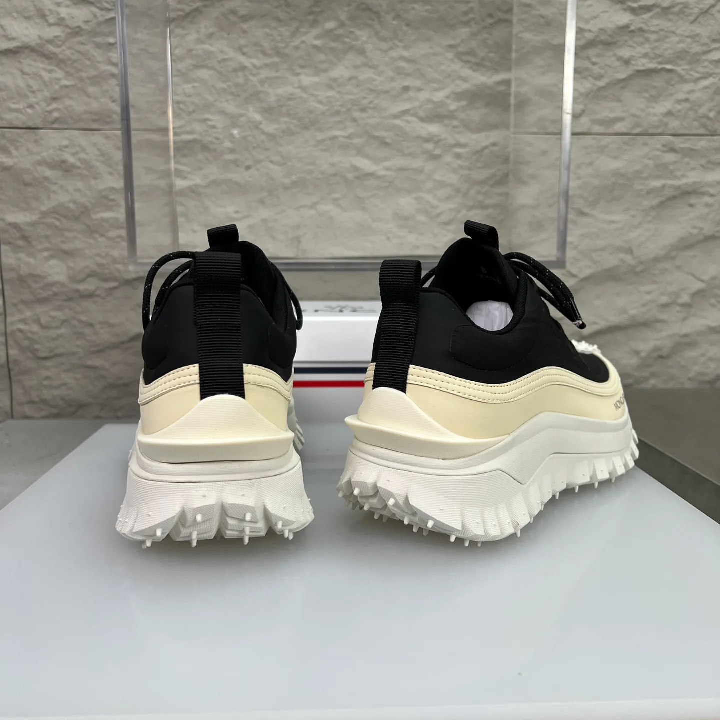 Кроссовки Мужские Moncler 11638090