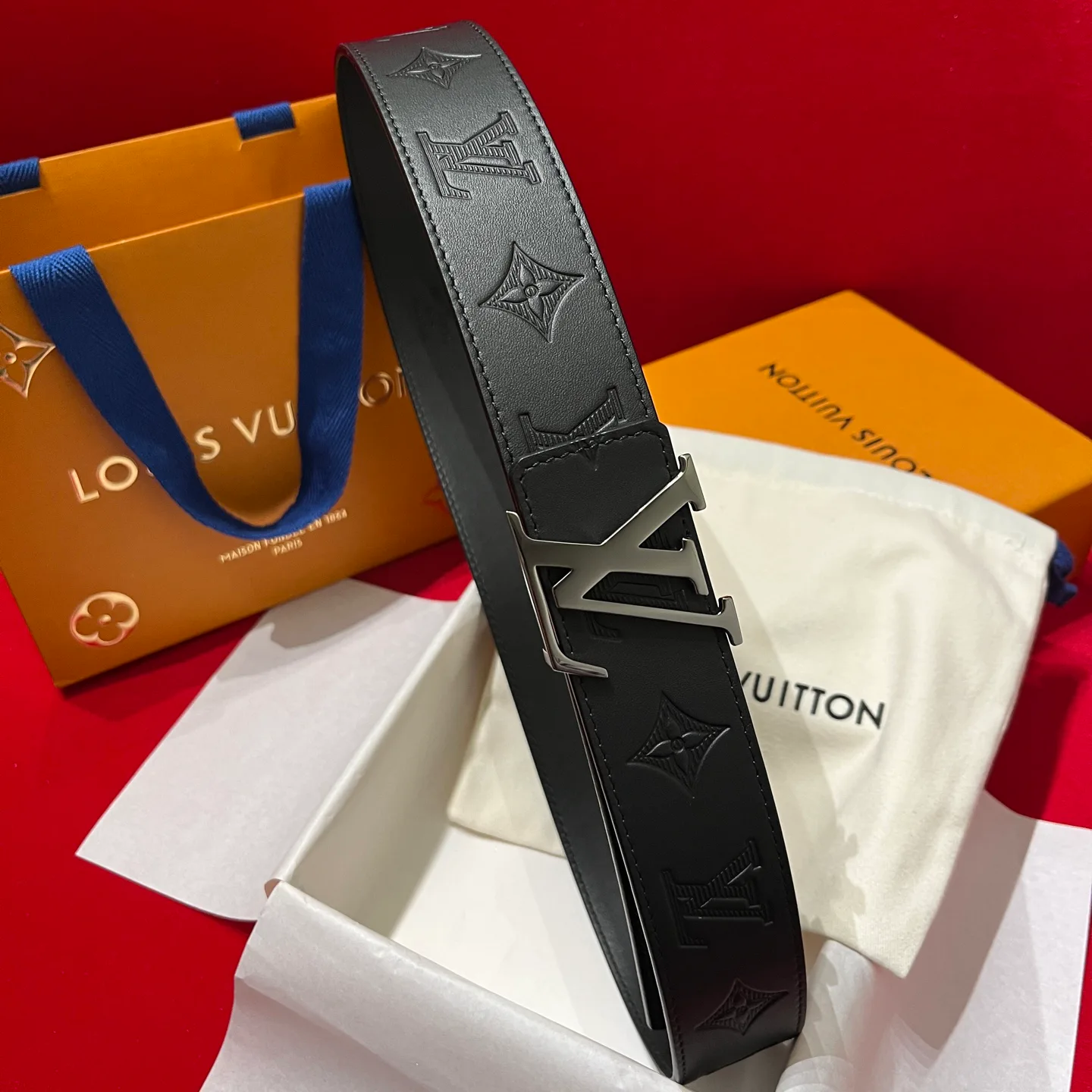 Ремни Louis Vuitton 17645354