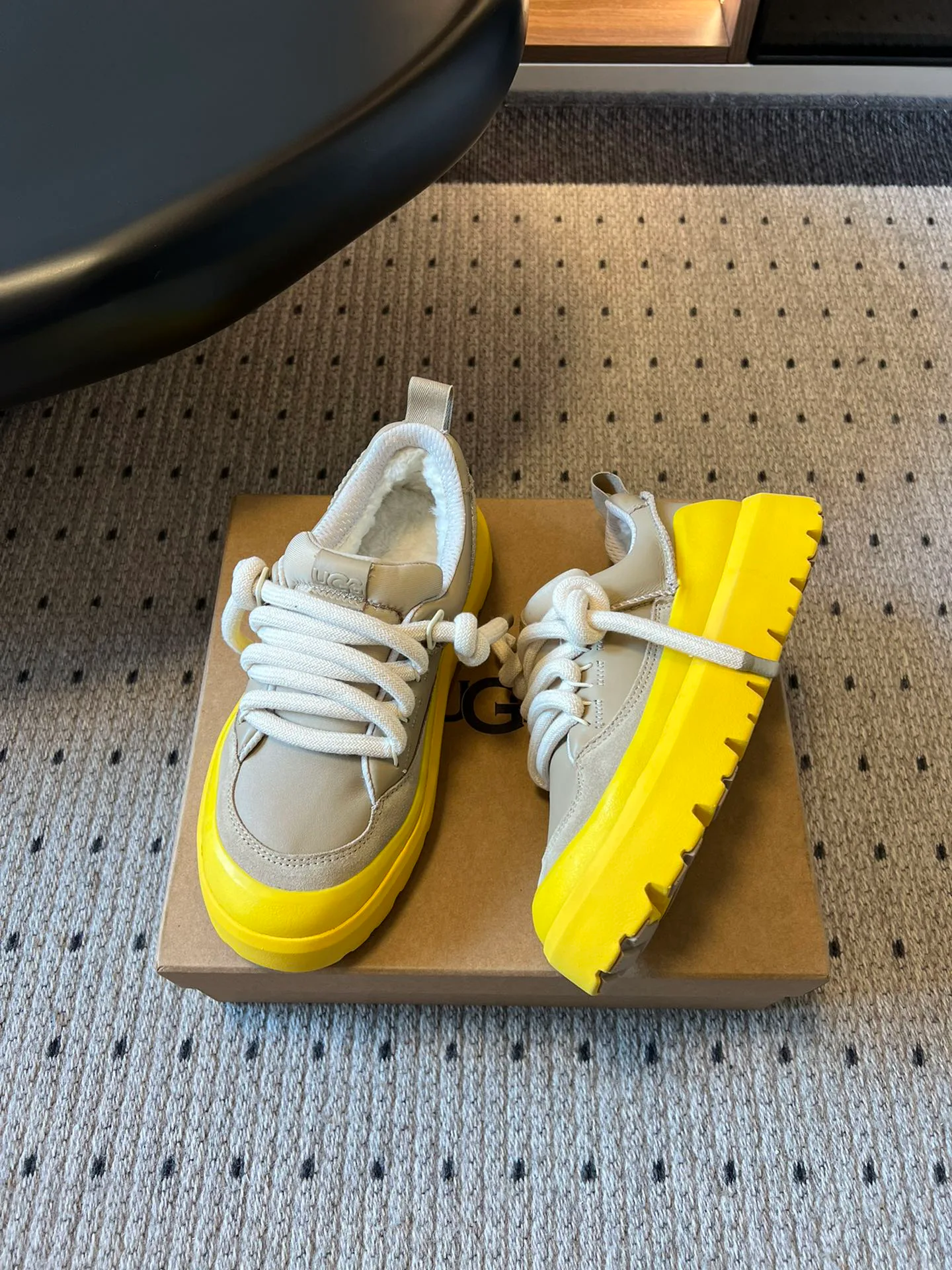 Кроссовки Женские Ugg 153760