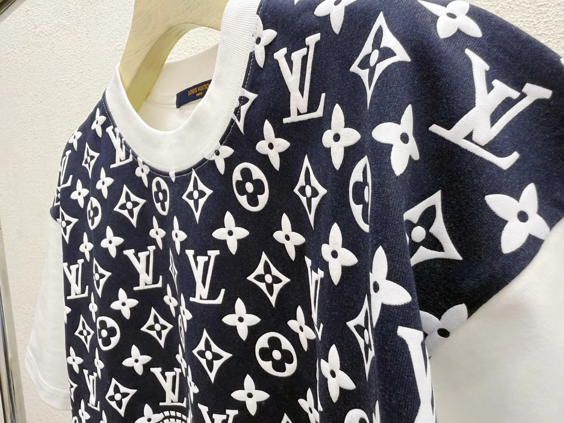 Футболки Женские Louis Vuitton 1859766