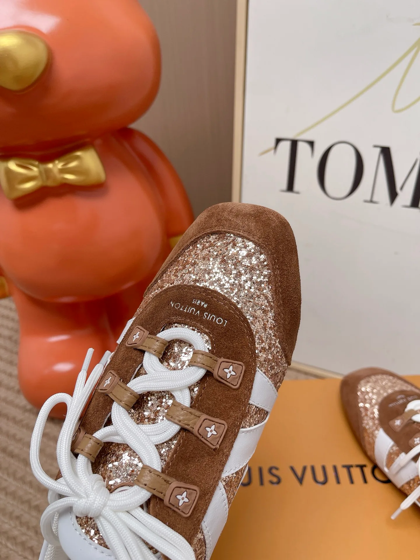 Кроссовки Женские Louis Vuitton 17449404