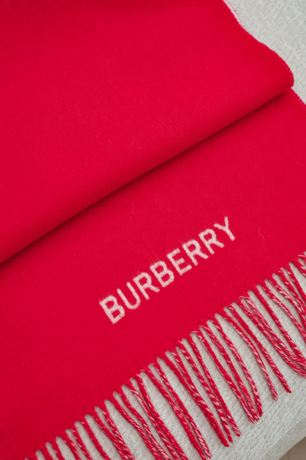 Шарфы Burberry 185601