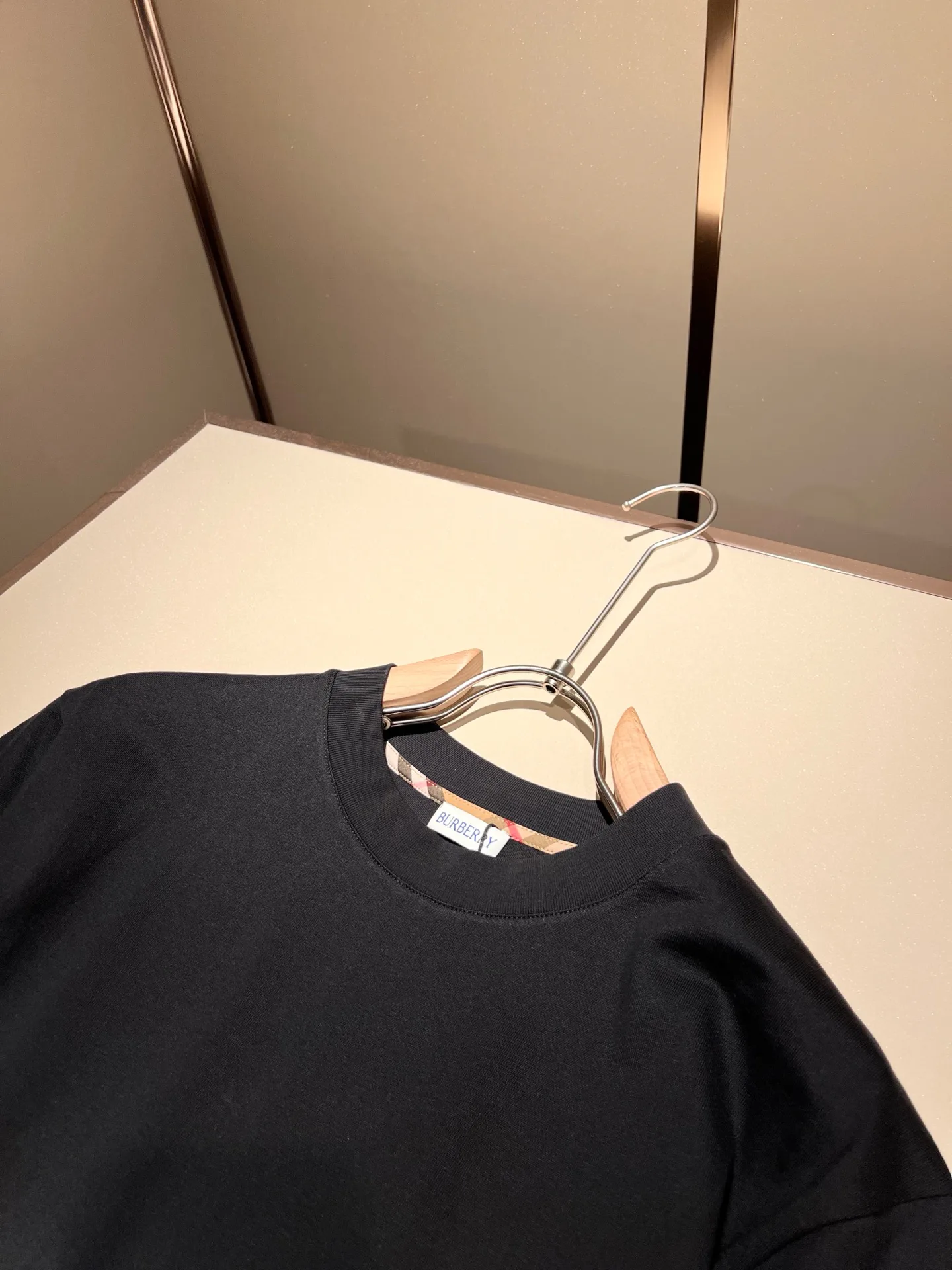 Футболки Женские Burberry 8471