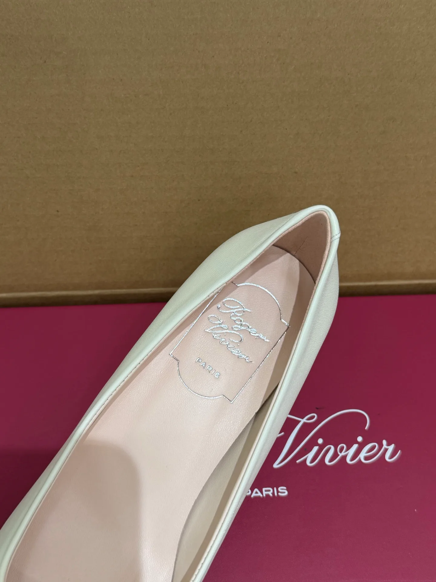 Туфли Женские Roger Vivier 16849228