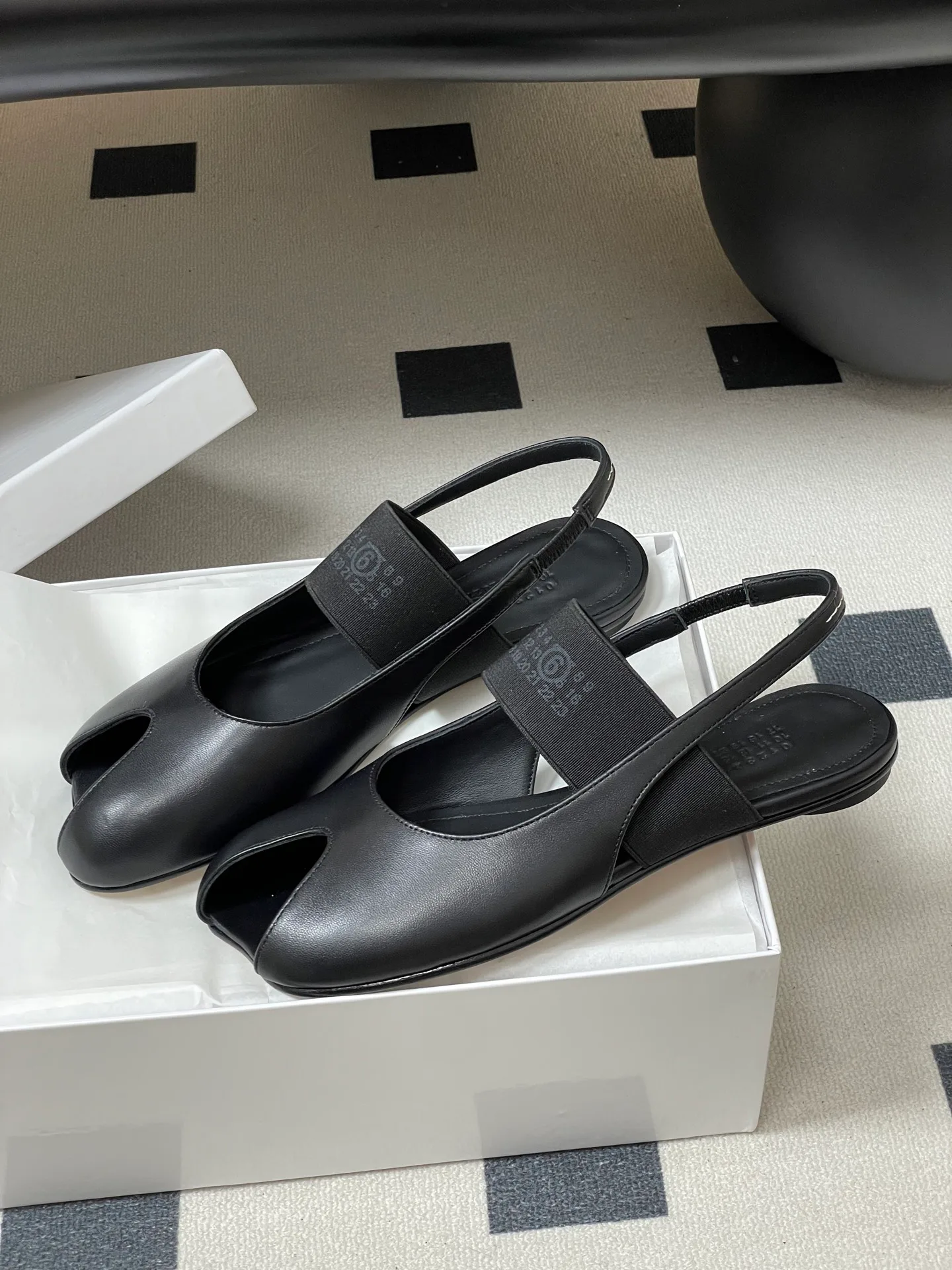 Сандалии Женские Maison Margiela 426237