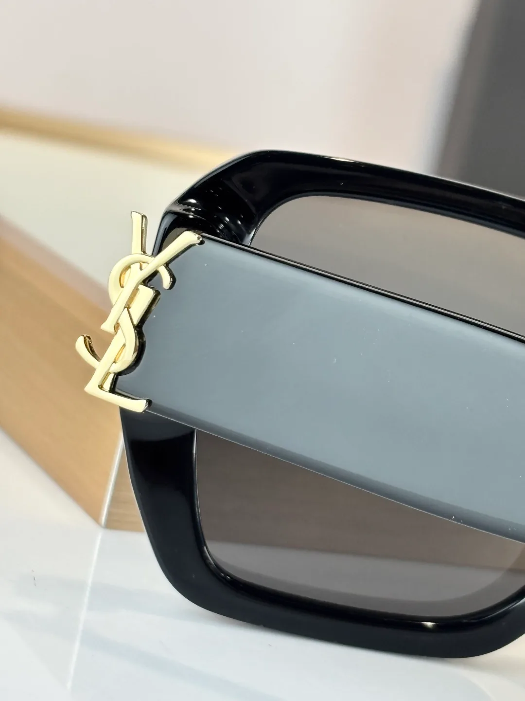 Очки Saint Laurent 17535222
