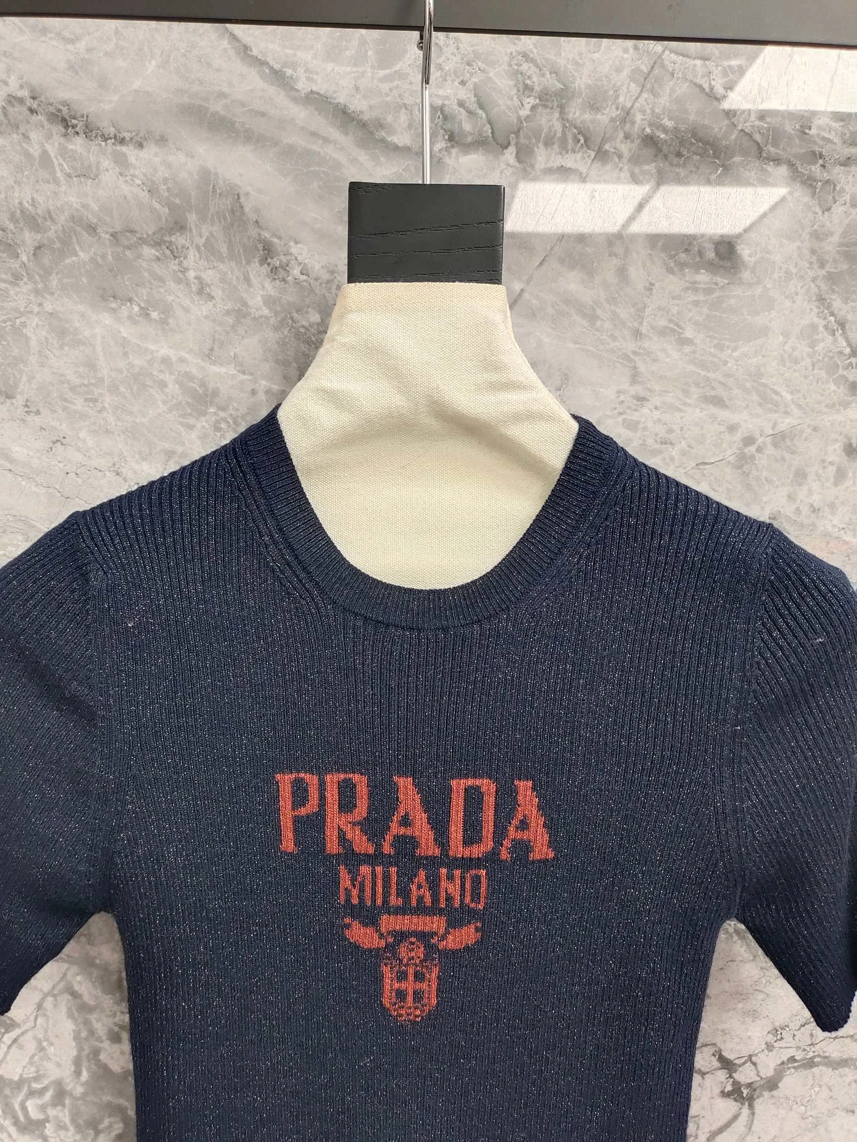 Футболки Женские Prada 9658737