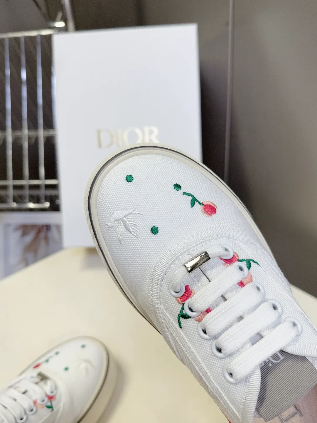 Кроссовки Женские Christian Dior 11239892